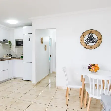 Lucero Appartement *