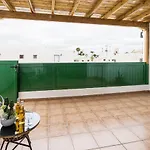 Lucero Apartman *